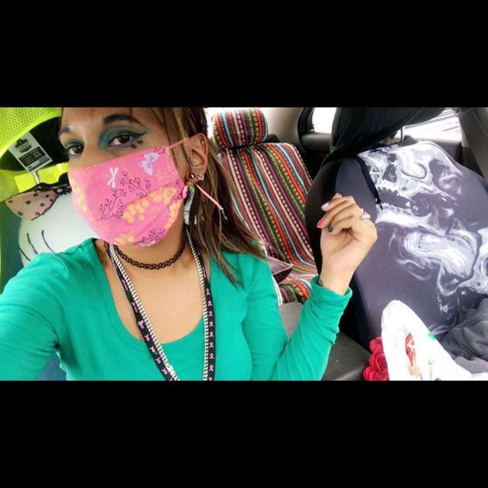 Meet your Posher, Chloe